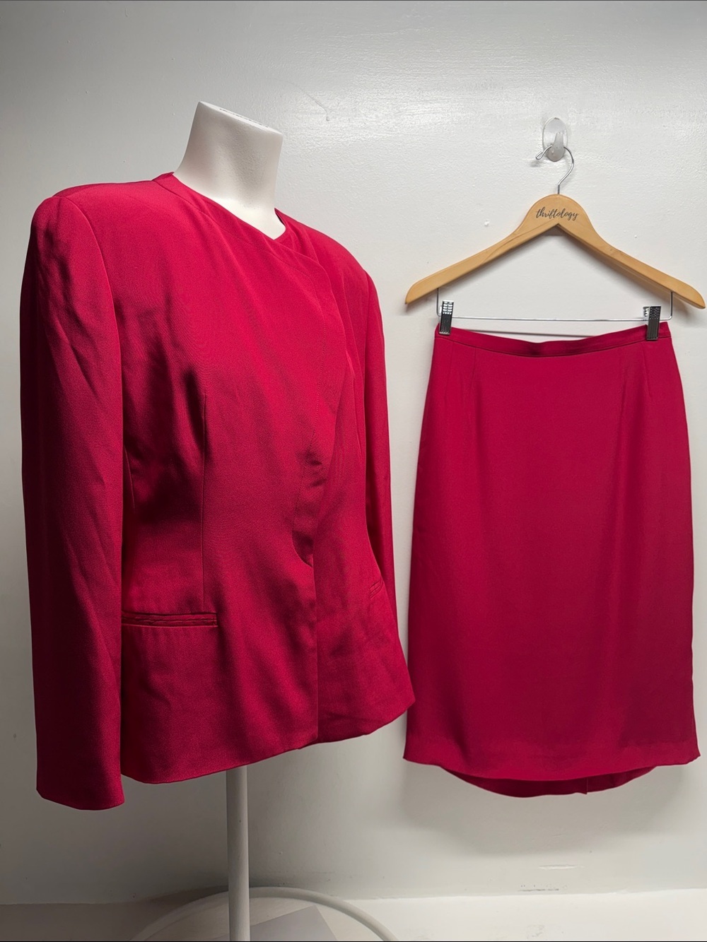 Giorgio Armani Suit Set Blazer Jacket Skirt Silk Lined 2 Piece Pink NWT Size 8